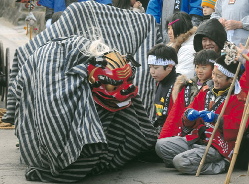 12-37鳥追い祭り