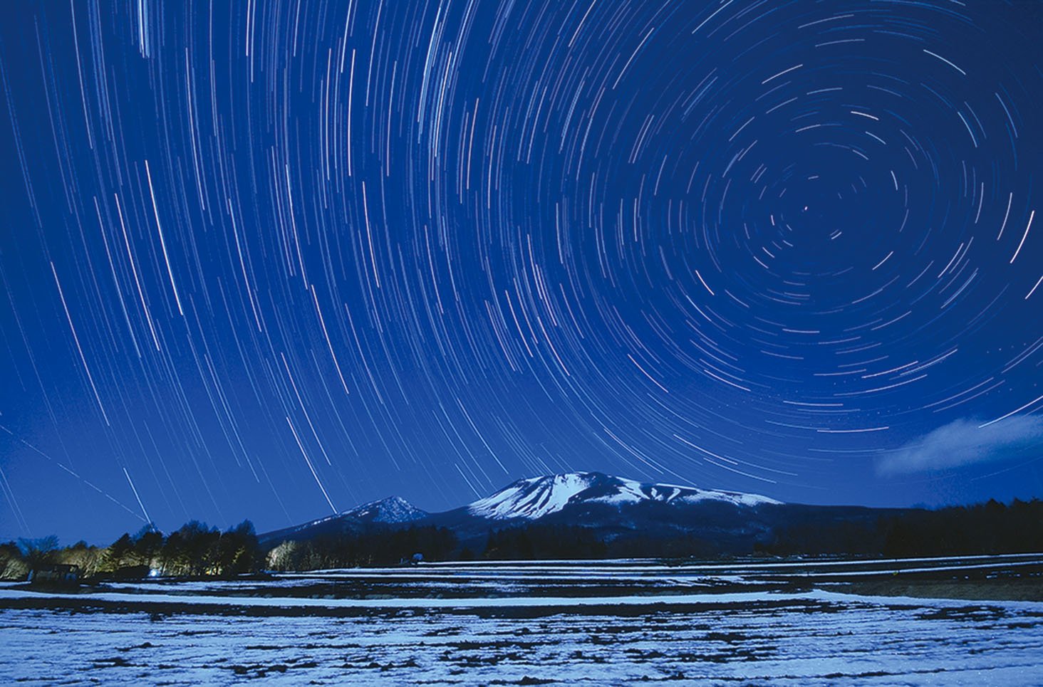 17-11残雪の農道星景