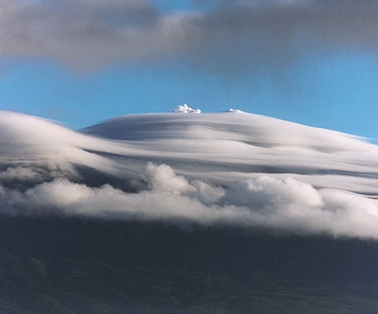 4-33雲を纏った浅間山